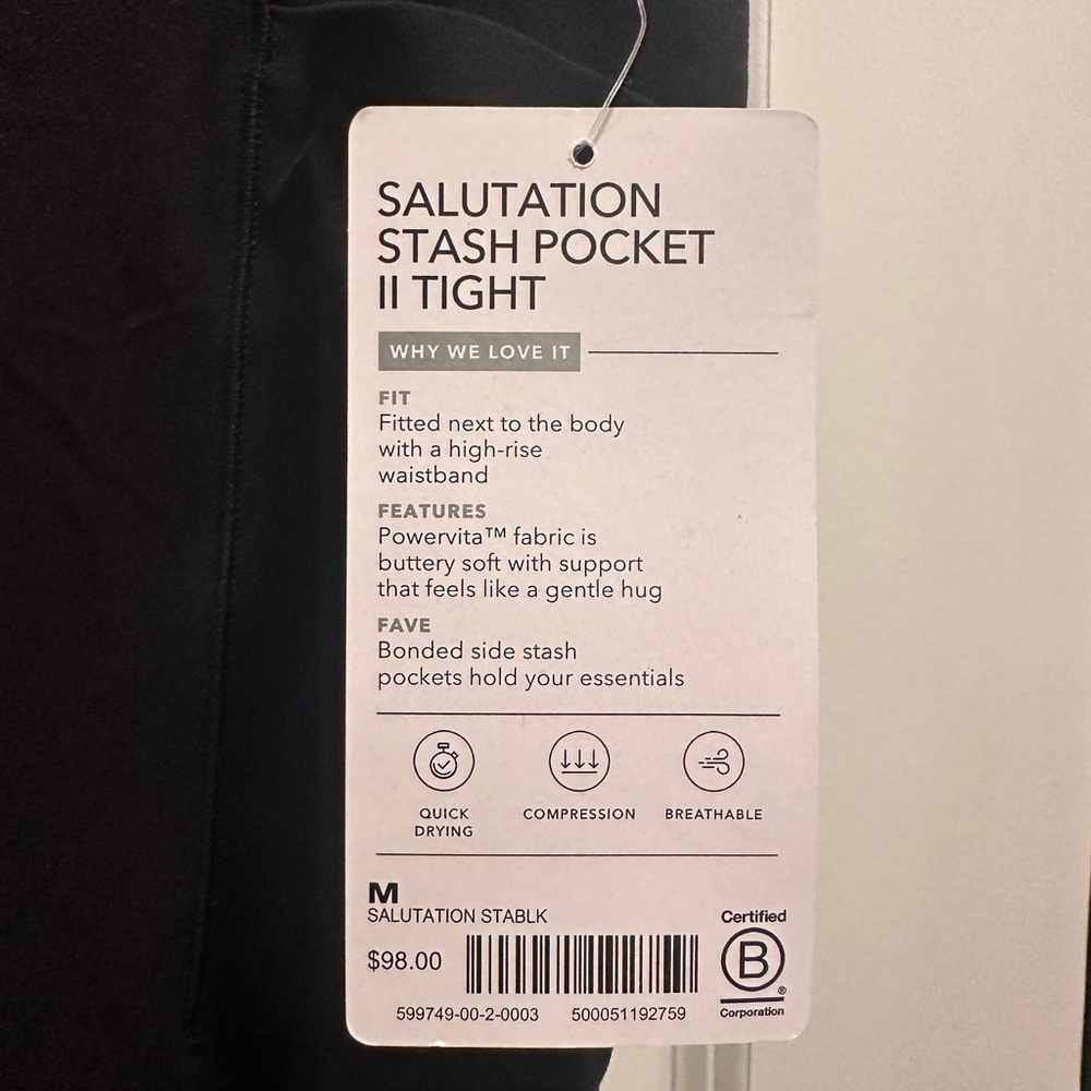Athleta Salutation Stash leggings size medium (new)